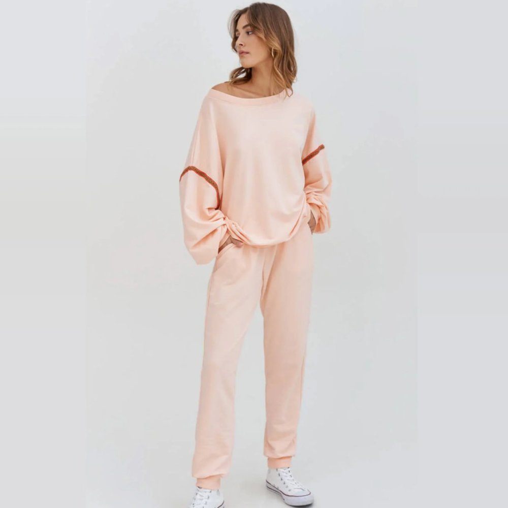 Pītusa Cropped Sleeve Pullover & Pants Set